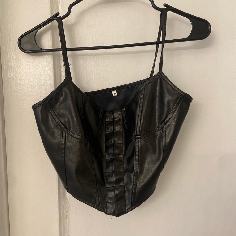 Shein tank top. Black, size medium